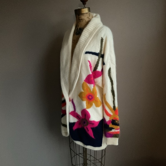 Vintage 80’s Rafaella Cream Floral Angora Rabbit Fur Wool Blend Cardigan, medium - Picture 3 of 6